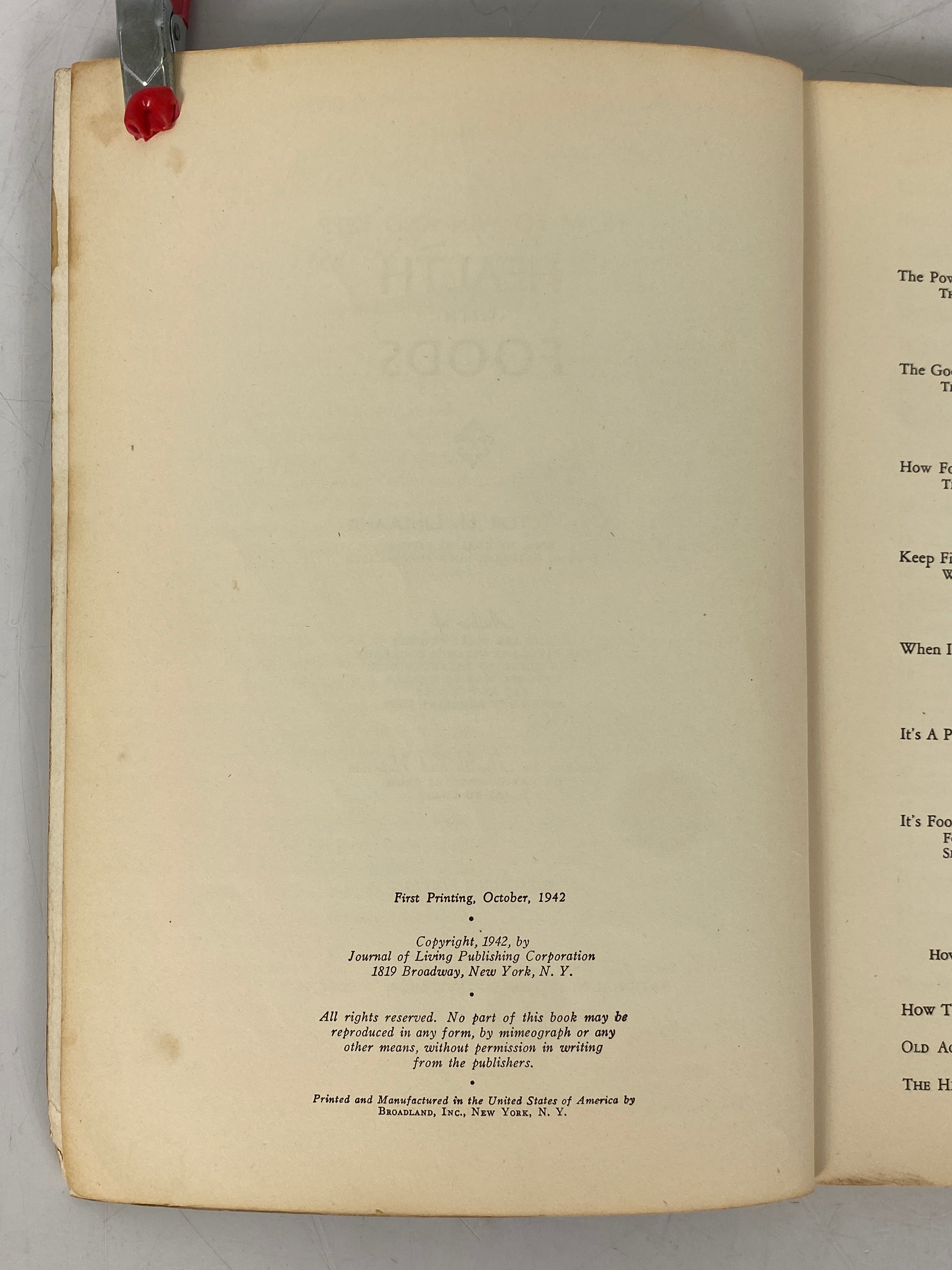 1942 Subscriber Edition: How to Win and Sustain Health with Foods by Victor H. Lindlahr