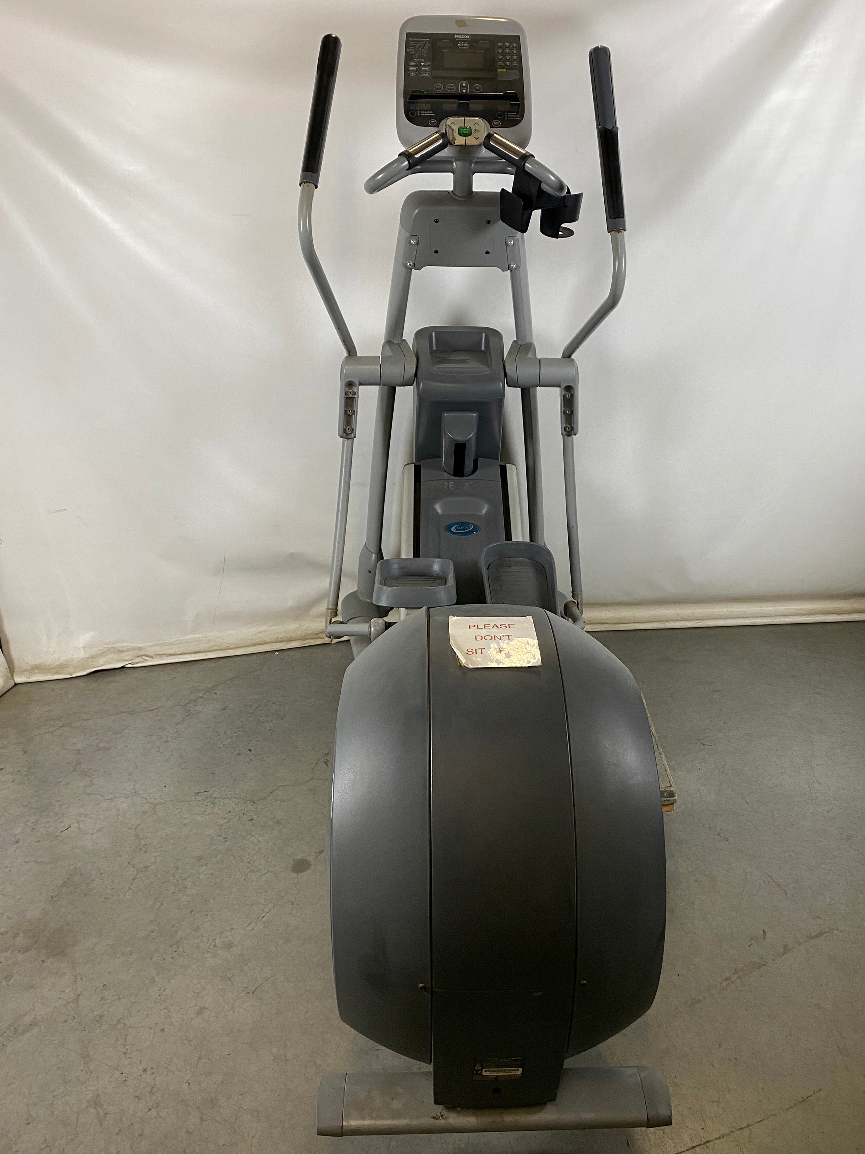 Great Deal! Precor EFX576i Elliptical Trainer with 20 Resistance Levels